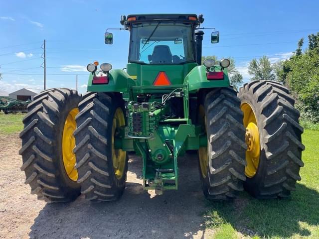 Image of John Deere 9220 equipment image 4