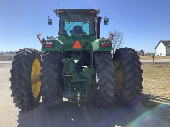 Image of John Deere 9220 equipment image 4