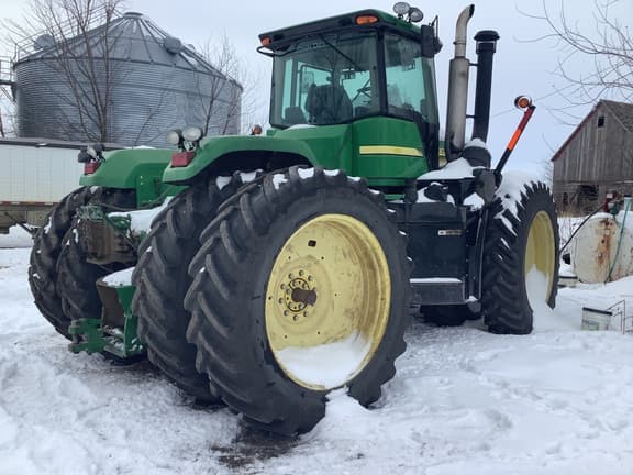 Image of John Deere 9220 equipment image 3