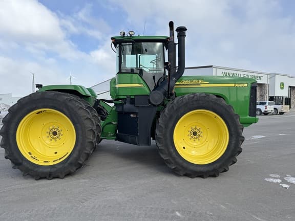 Image of John Deere 9220 equipment image 4