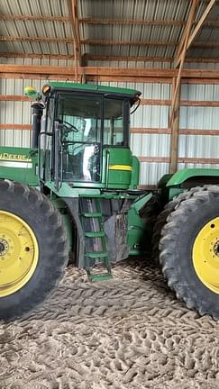 Image of John Deere 9220 equipment image 2