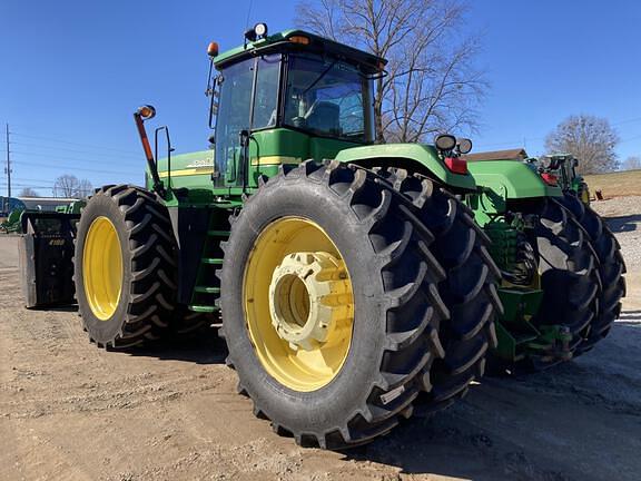 Image of John Deere 9220 equipment image 4