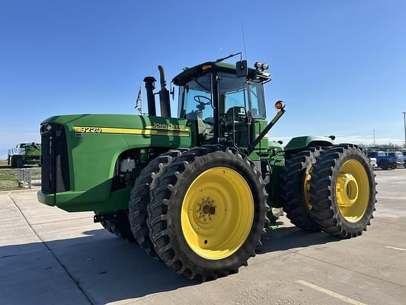 Image of John Deere 9220 Primary image