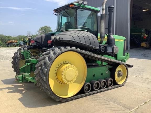 Image of John Deere 9320T equipment image 4