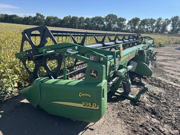 Image of John Deere 936D equipment image 2