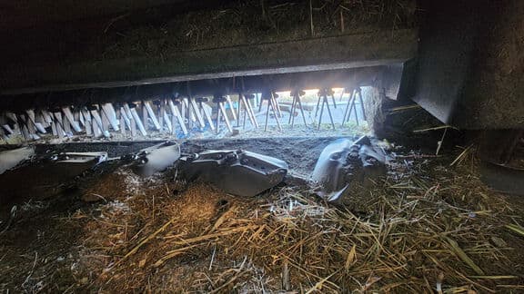 Image of John Deere 946 equipment image 2