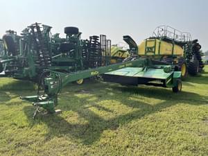 2006 John Deere 946 Image