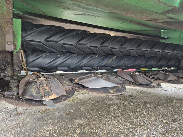 Image of John Deere 946 equipment image 1