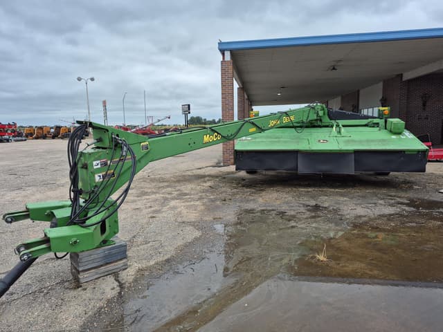 Image of John Deere 946 equipment image 3