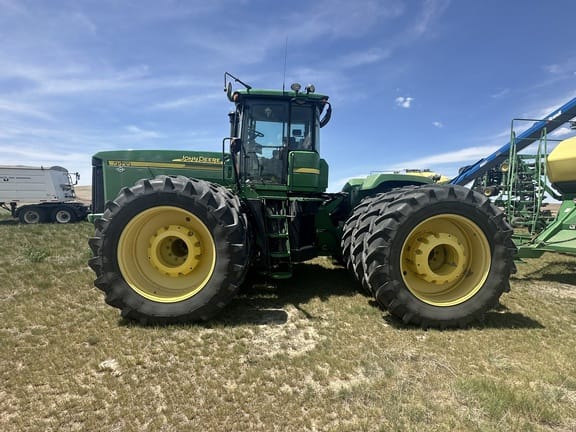 2006 John Deere 9520 Equipment Image0