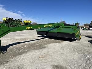 2006 John Deere 956 Image