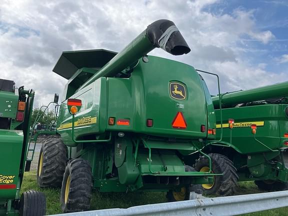 Image of John Deere 9560 STS equipment image 3