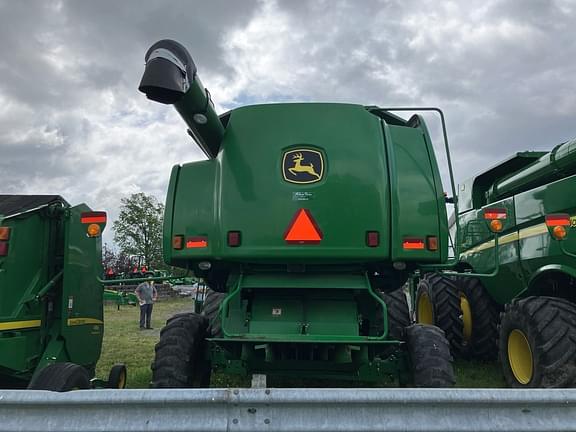 Image of John Deere 9560 STS equipment image 4