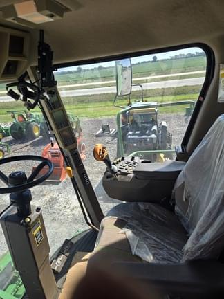 Image of John Deere 9560 STS equipment image 1