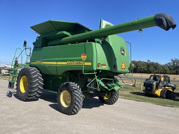 Image of John Deere 9560 STS equipment image 3