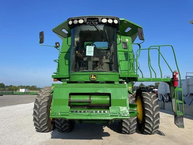 Image of John Deere 9560 STS equipment image 4