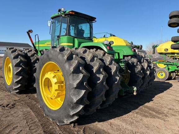 Image of John Deere 9620 equipment image 1