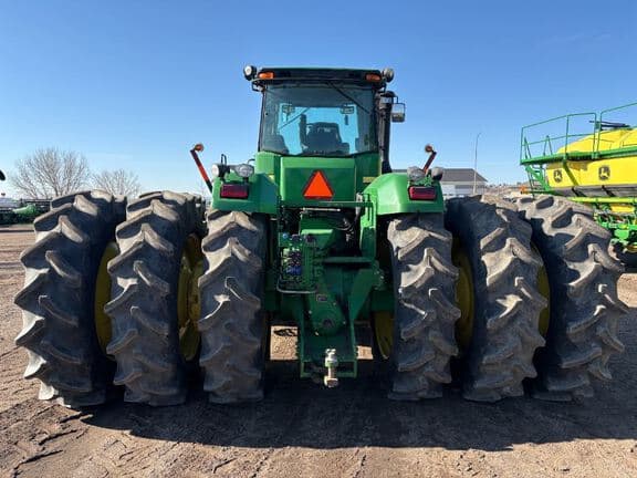 Image of John Deere 9620 equipment image 2