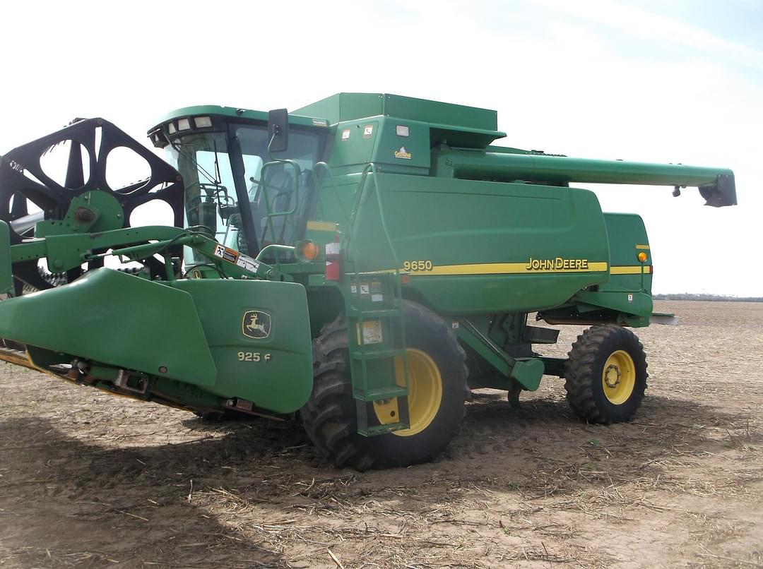 Image of John Deere 9650 Image 0