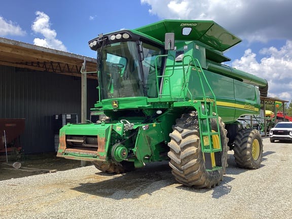 2006 John Deere 9660 STS Equipment Image0