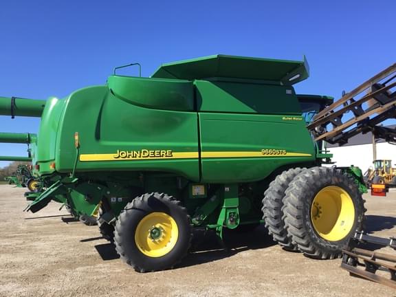 Image of John Deere 9660 STS equipment image 2
