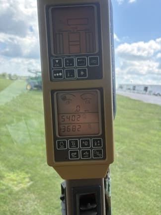 Image of John Deere 9660 STS equipment image 1