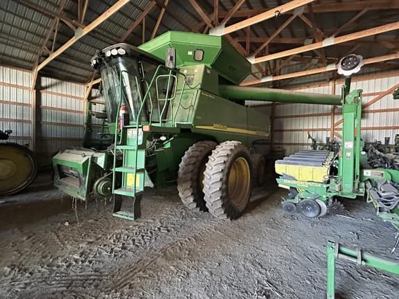 Image of John Deere 9660 STS Primary image