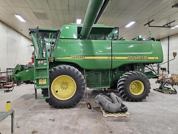 Image of John Deere 9660 STS equipment image 4