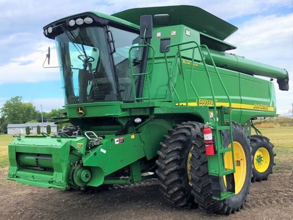 2006 John Deere 9660 STS Image