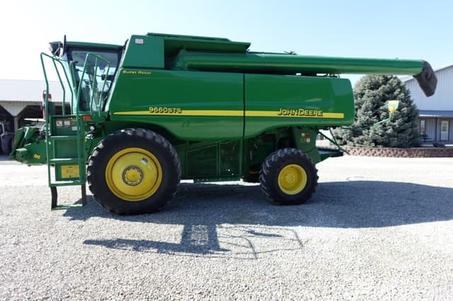 Image of John Deere 9660 STS equipment image 2