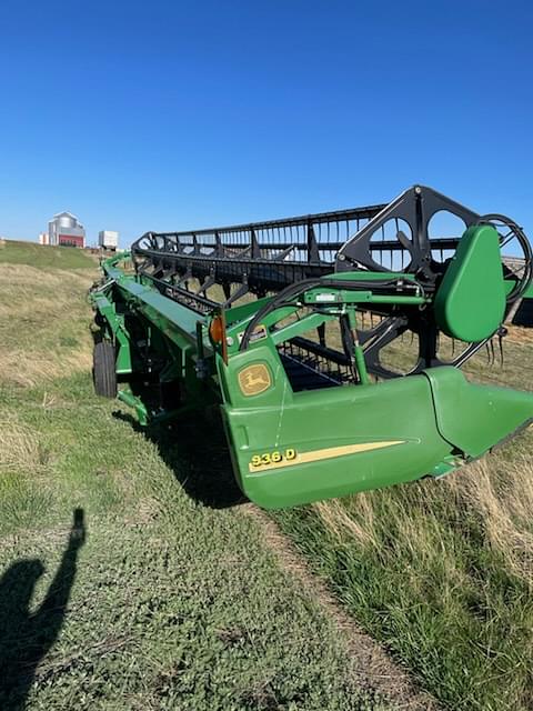 Image of John Deere 9760 STS equipment image 3