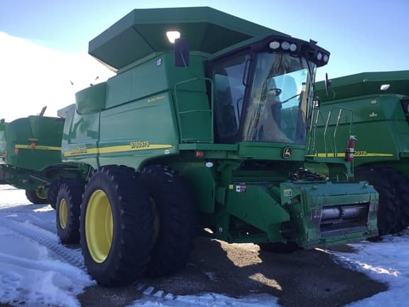 Image of John Deere 9760 STS equipment image 1