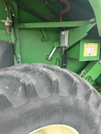 Image of John Deere 9760 STS equipment image 3