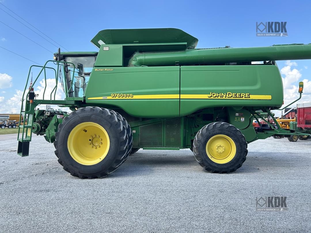 Image of John Deere 9760 STS Primary image