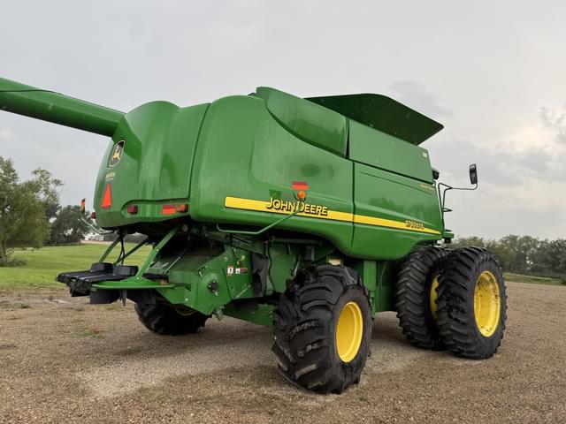 Image of John Deere 9760 STS equipment image 2