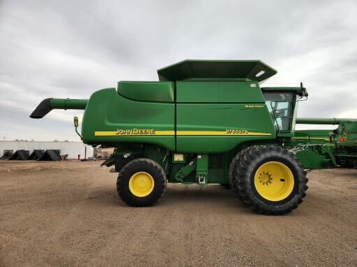 Image of John Deere 9760 STS equipment image 3