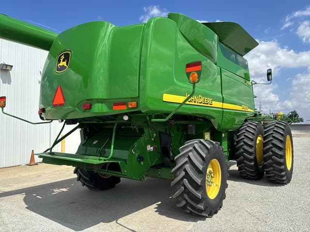 Image of John Deere 9760 STS equipment image 3