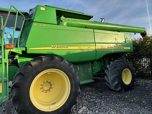 Image of John Deere 9760 STS Primary image