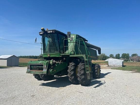 Image of John Deere 9760 STS equipment image 1