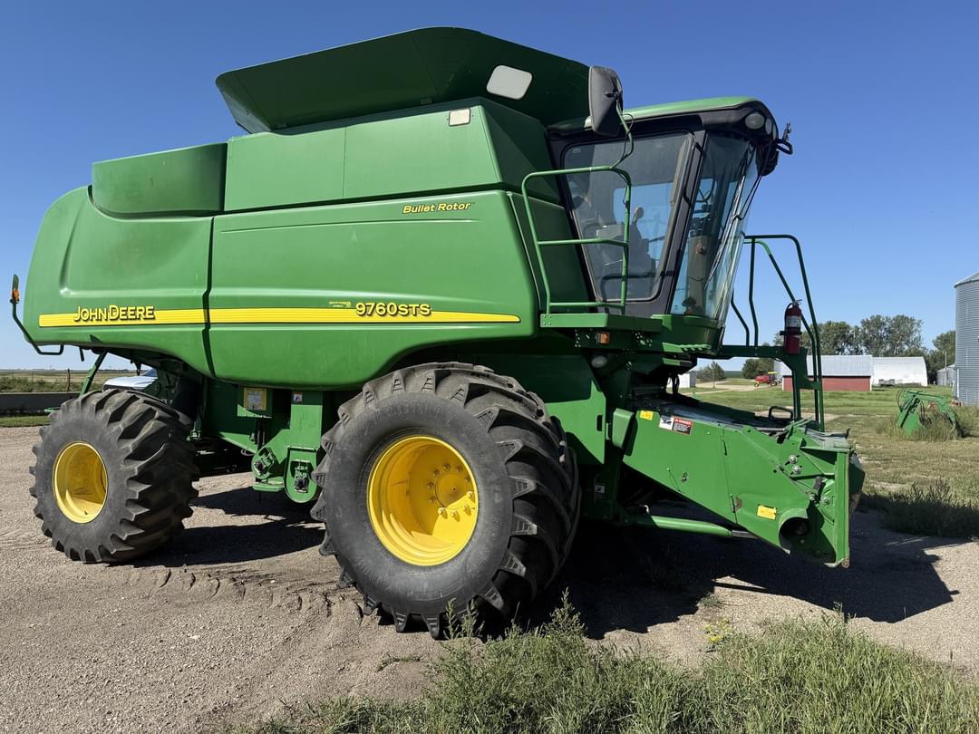 Image of John Deere 9760 STS Primary image