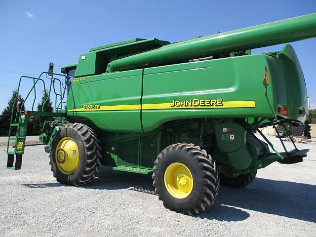 Image of John Deere 9760 STS equipment image 4