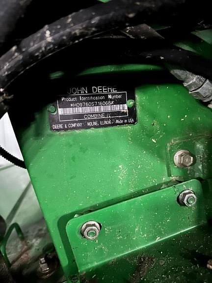 Image of John Deere 9760 STS equipment image 2