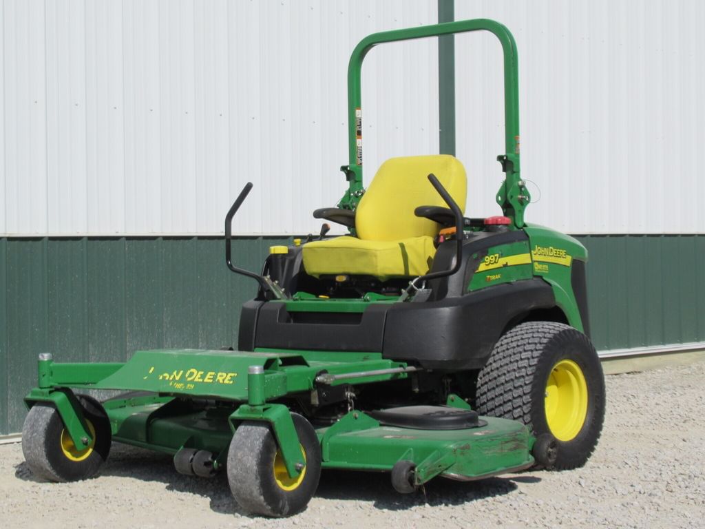 2006 John Deere 997 Equipment Image0