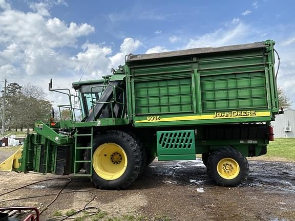 Image of John Deere 9996 Primary image