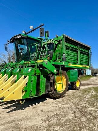 Image of John Deere 9996 Primary image