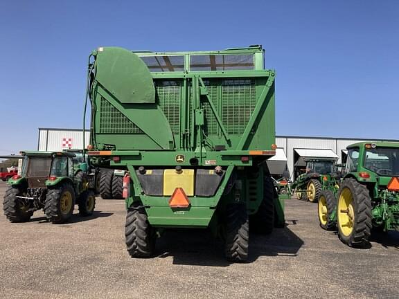 Image of John Deere 9996 equipment image 4