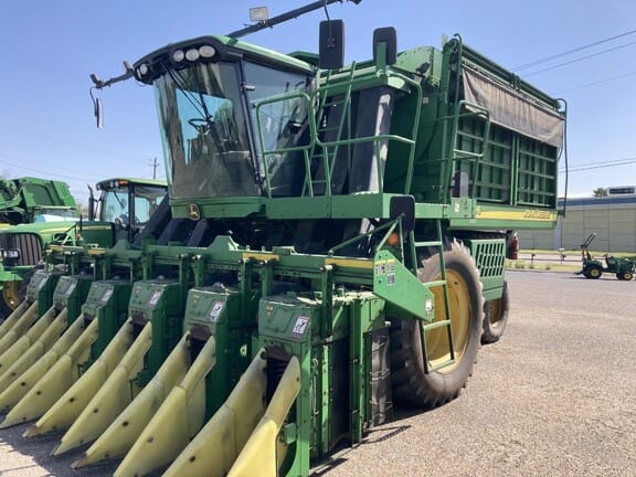 2006 John Deere 9996 Equipment Image0