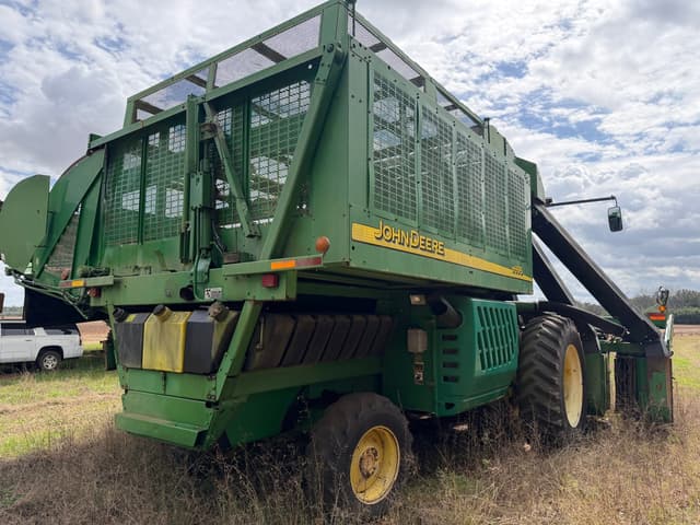 Image of John Deere 9996 equipment image 4