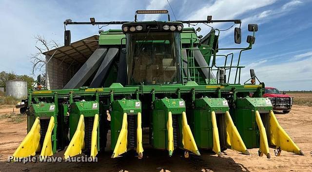 Image of John Deere 9996 equipment image 1