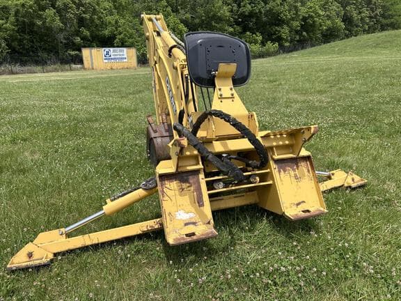 Image of John Deere BH11 equipment image 2